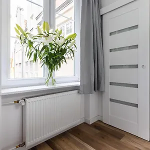Mira Iii Apartament