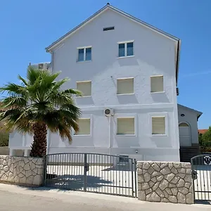 Janko Apartament Pakoštane